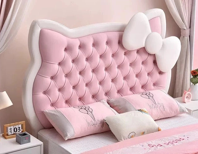 KITTIE GIRLS BED image 1