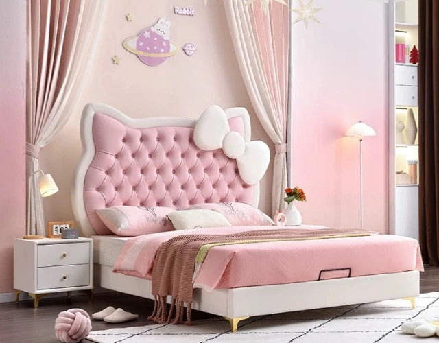 KITTIE GIRLS BED image 2