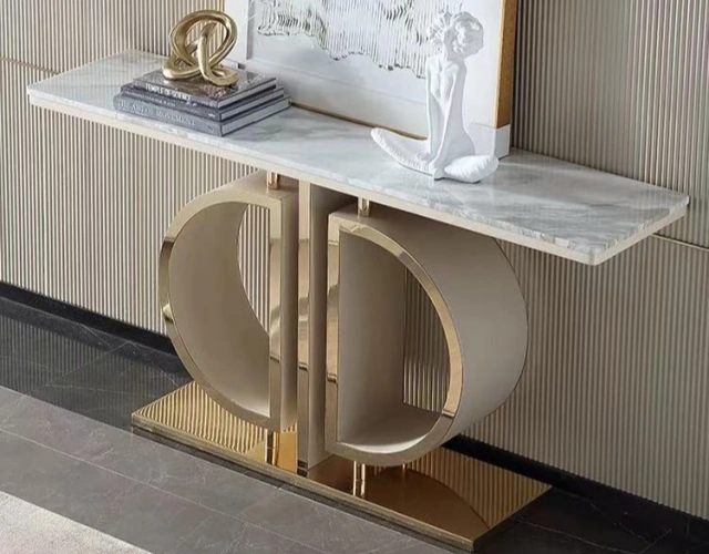 CLEO image 1